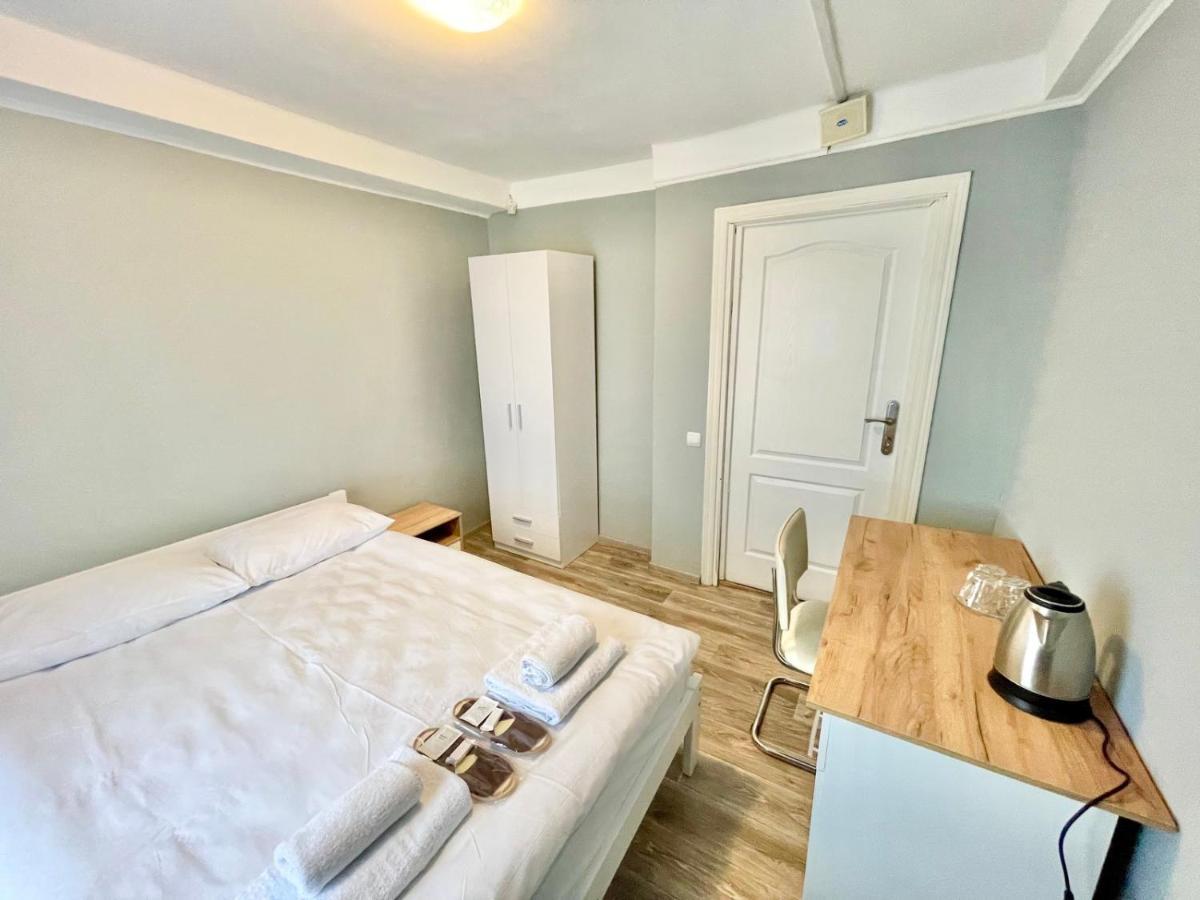 Hotel 7F 基輔 外观 照片